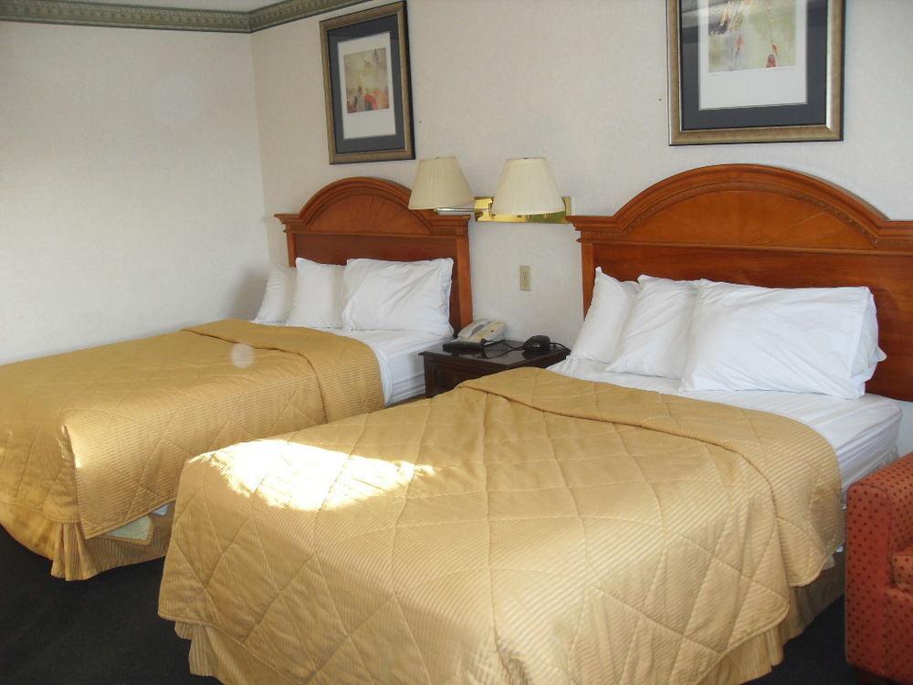 Days Inn By Wyndham Maumee/Toledo Zewnętrze zdjęcie