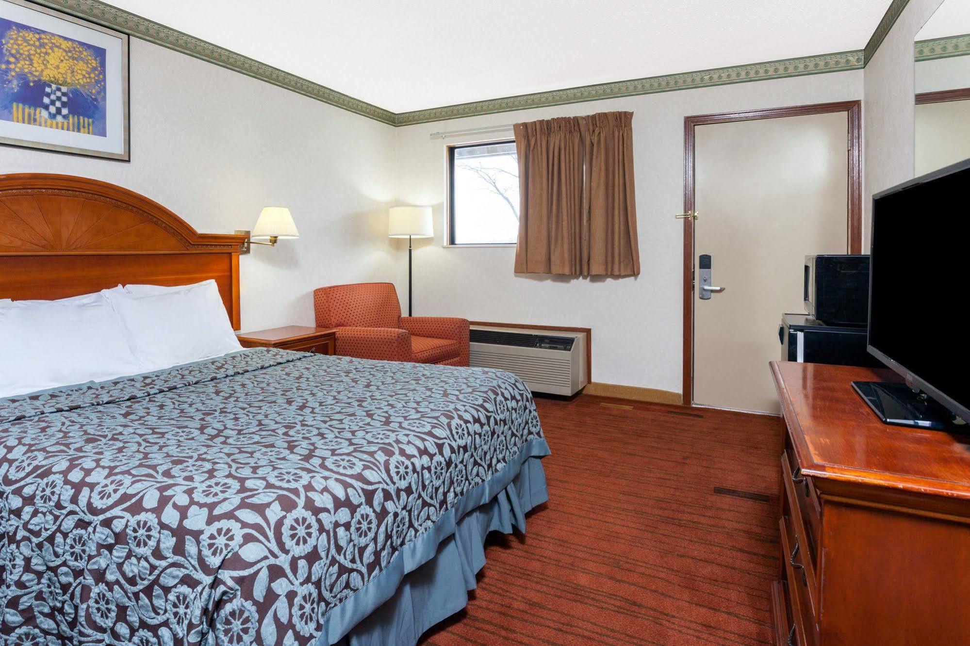 Days Inn By Wyndham Maumee/Toledo Zewnętrze zdjęcie