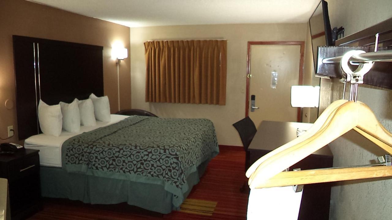 Days Inn By Wyndham Maumee/Toledo Zewnętrze zdjęcie